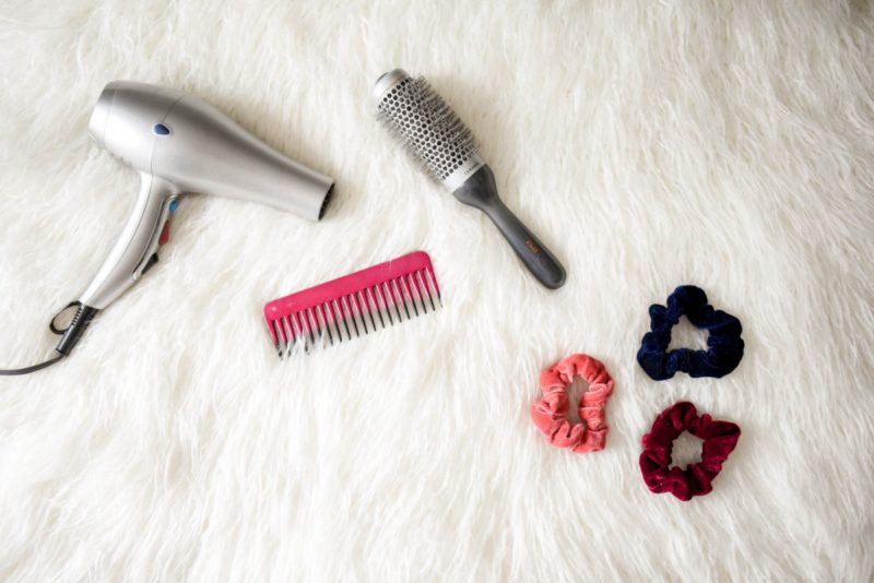 Jak czyścić suszarkę do włosów